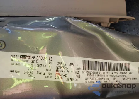 2013 Chrysler Town & Country Touring-L z USA, uszkodzony, nr VIN 2C4RC1CG1DR645636